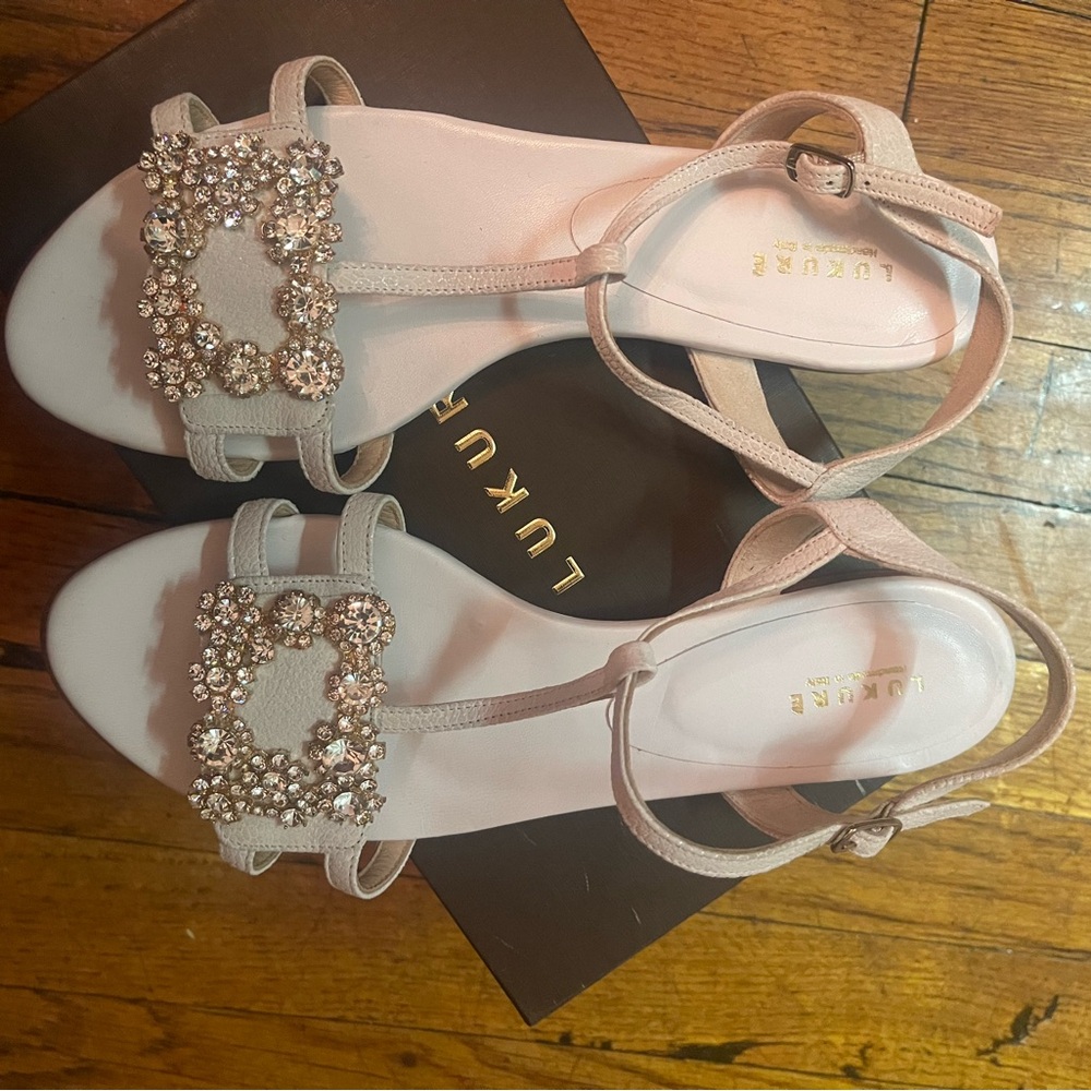 Beautiful Italian shoes!!